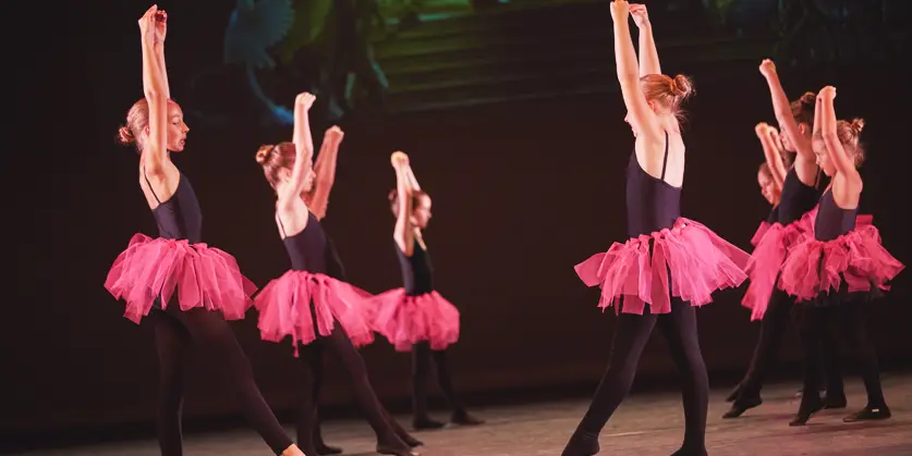 Cools Dance & Events   balletkids2.837x419x1