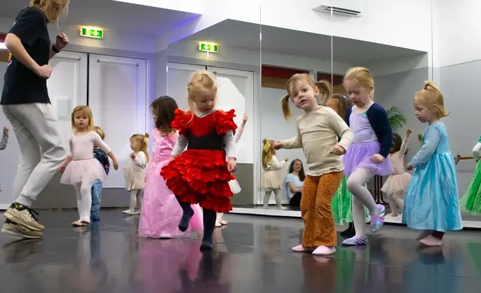 Cools Dance & Events   l verhage peuter cools 20220409 7490.837x419x1