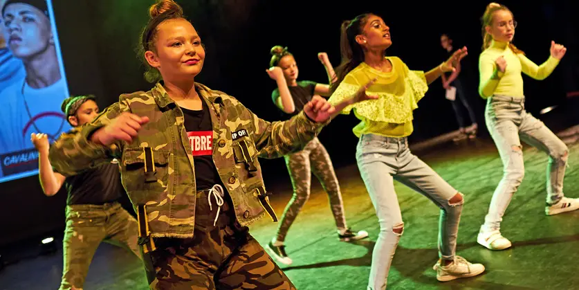 Cools Dance & Events   urbanteens.837x419x1